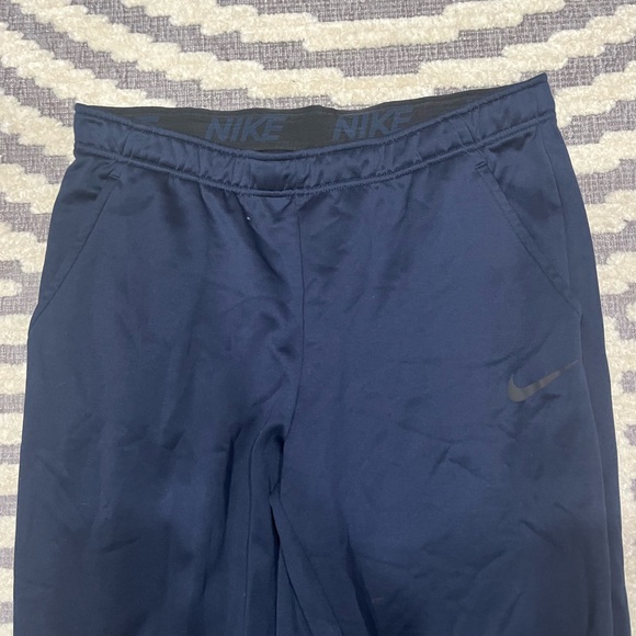 Nike navy blue therma for sweats‎ - Picture 2 of 8